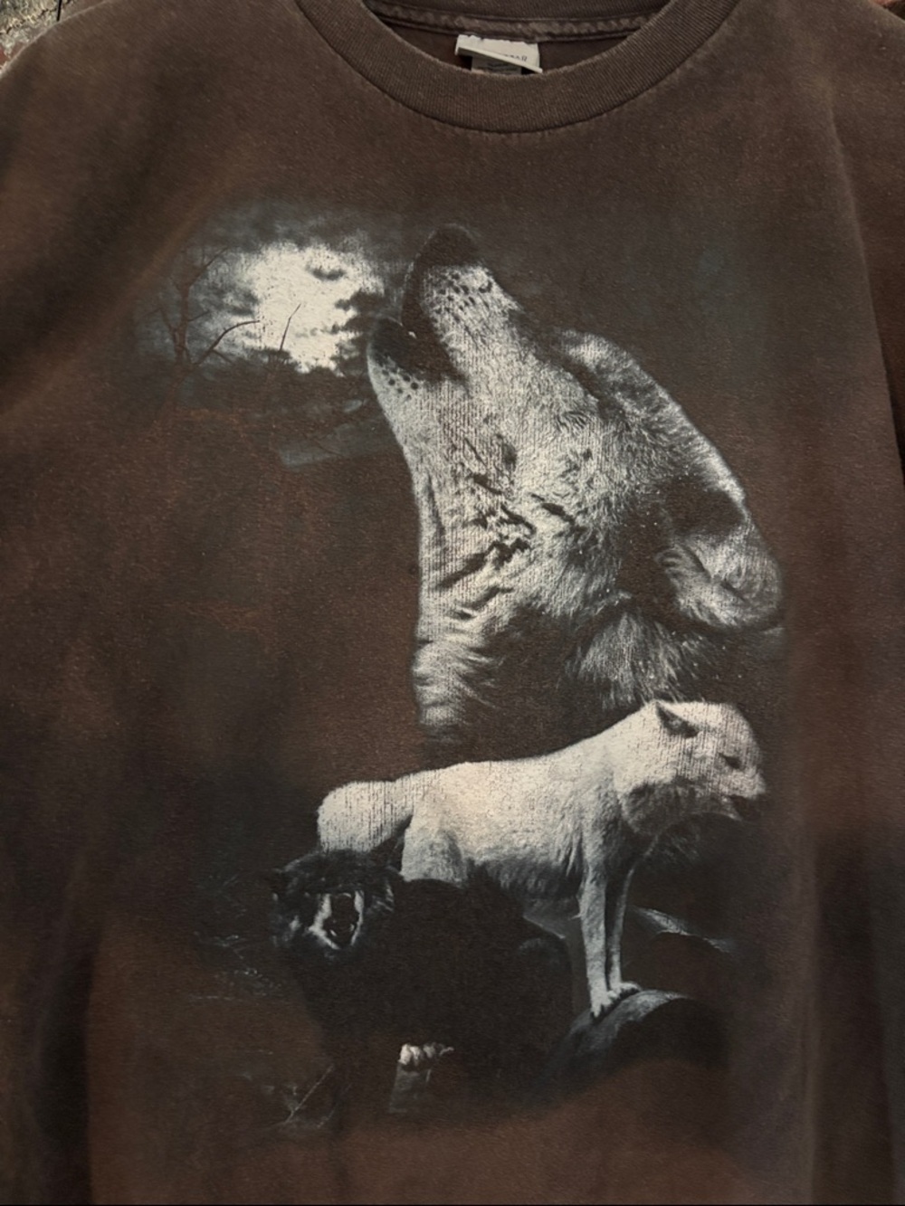 Y2K National Heritage Wolf Pack Graphic Tee -Vintage Faded Brown Men’s Size XL